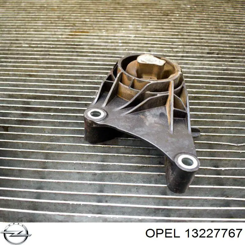 Coxim (suporte) dianteiro de motor 13227767 General Motors
