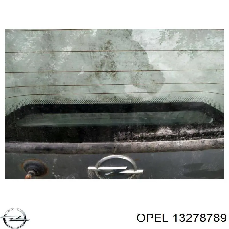 Sinal de parada traseiro adicional para Opel Zafira C P12