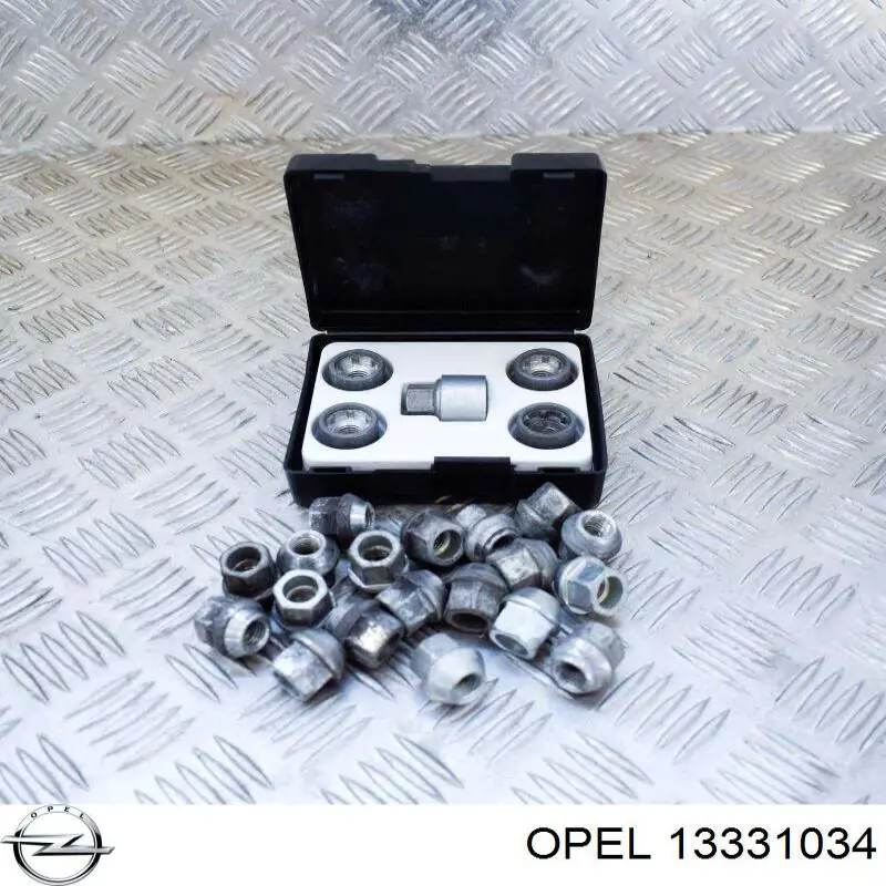 13331034 Opel Porca de roda