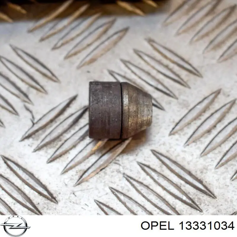 Porca de roda 13331034 Opel