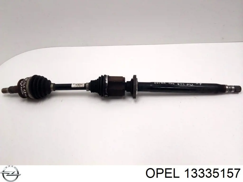 13335157 Opel Semieixo (acionador) dianteiro direito