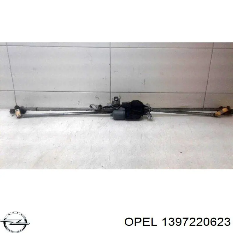  Motor de limpador pára-brisas do pára-brisas Opel Astra J hatchback (2009 - 2016) J