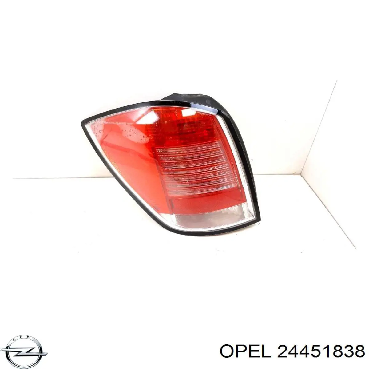 24451838 Opel Lanterna traseira esquerda
