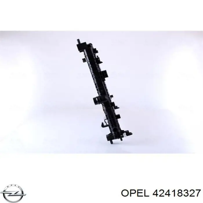 Radiador de esfriamento de motor 42418327 General Motors