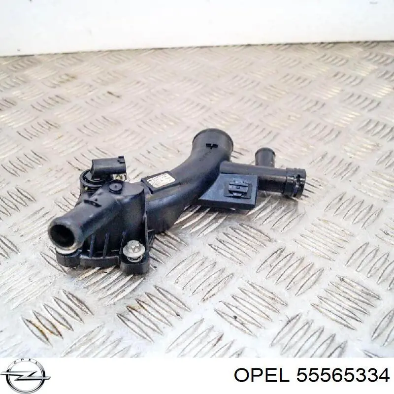 Flange do sistema de esfriamento (união em T) Opel 55565334 preço, a partir de 21,48 USD