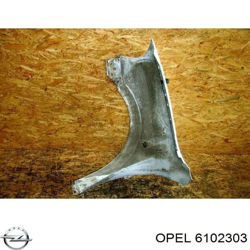 Pára-lama dianteiro direito Opel 6102303 preço, a partir de 112,56 USD