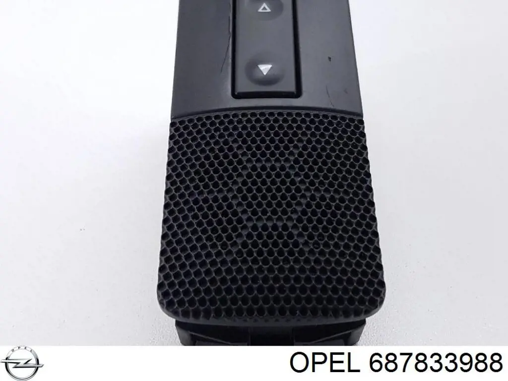  687833988 Opel