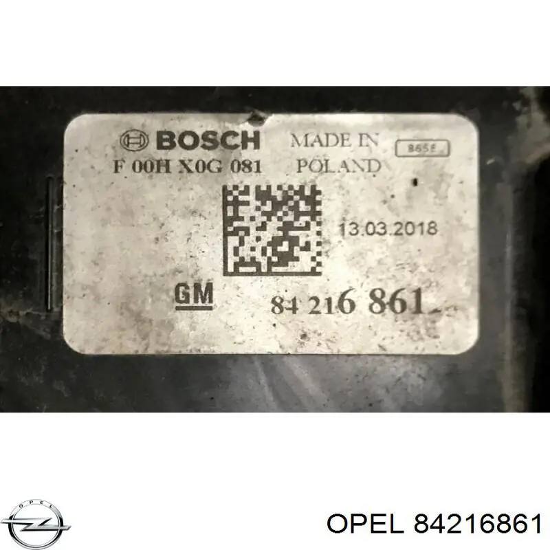 84216861 General Motors Difusor do radiador de esfriamento, montado com motor e roda de aletas