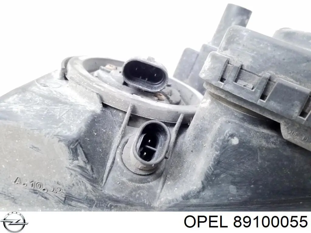 89100055 Opel Luz direita