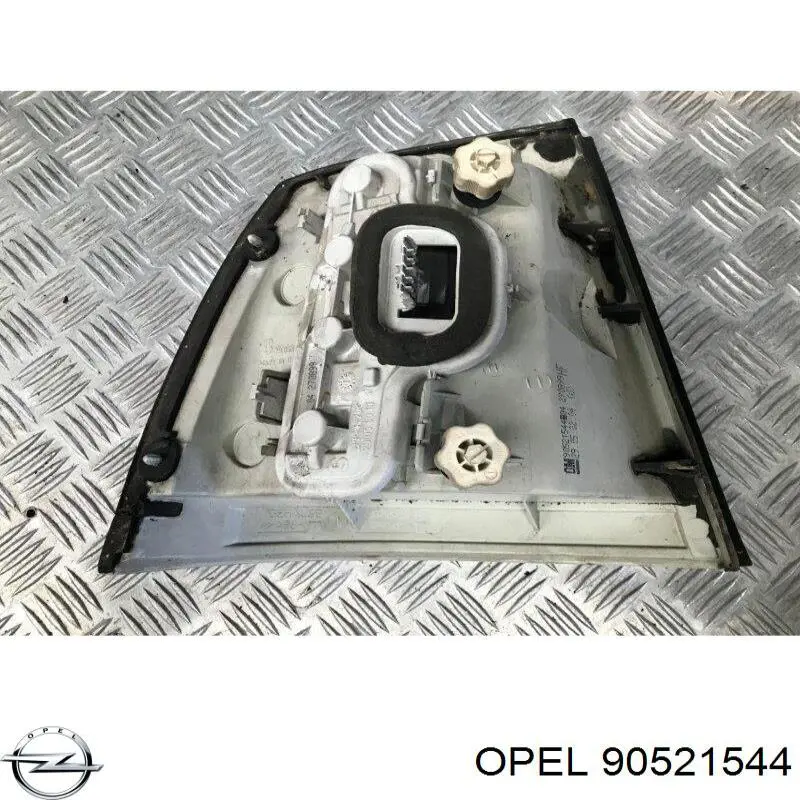 Compre 90521544 Opel Lanterna traseira direita