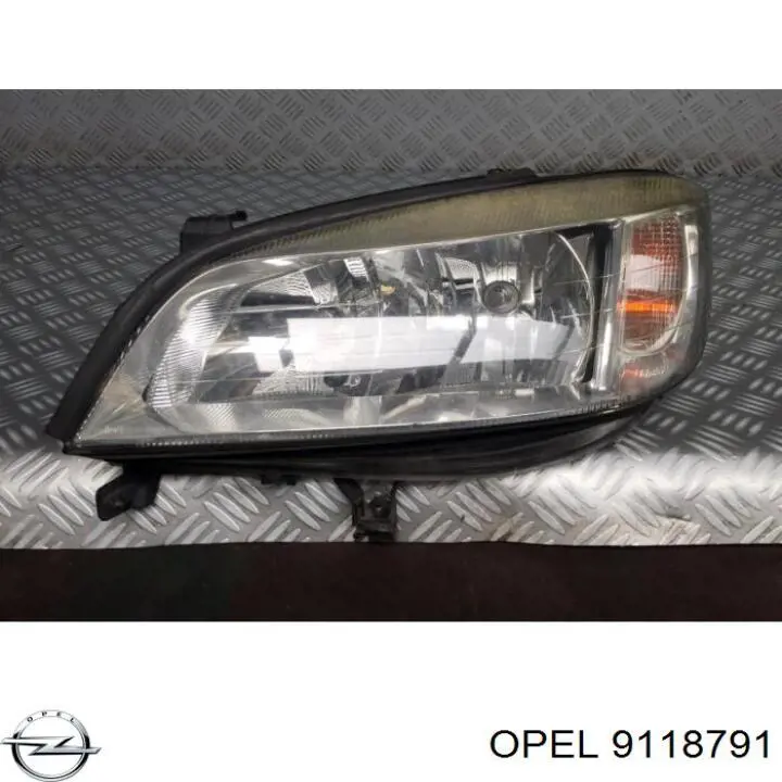 9118791 Opel Luz esquerda