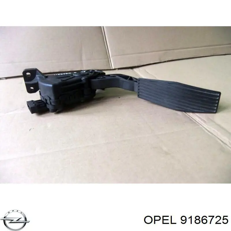 Pedal de gás (de acelerador) Opel 9186725