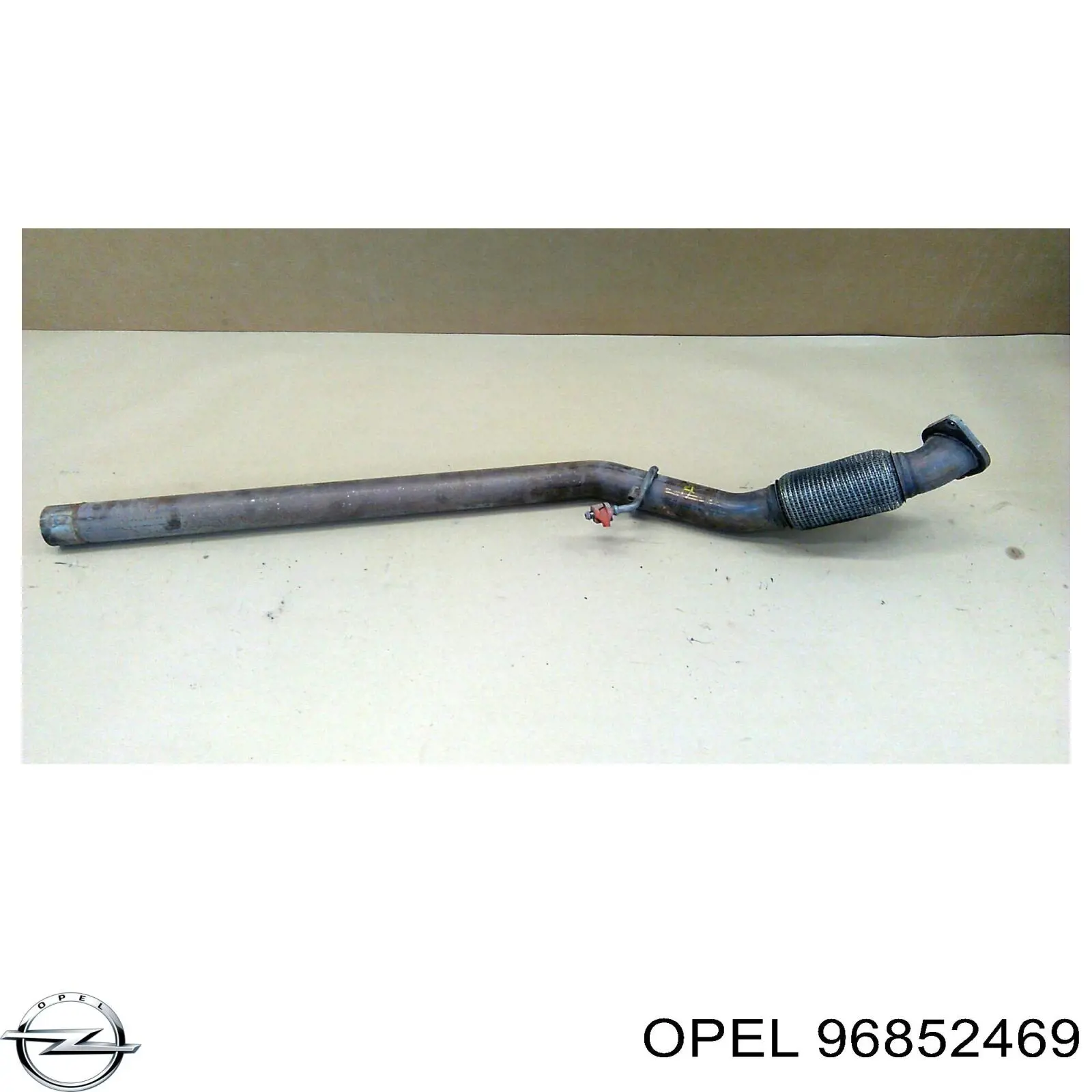 Tubo de admissão dianteiro (calças) do silenciador General Motors 96852469 preço, a partir de 134,08 USD