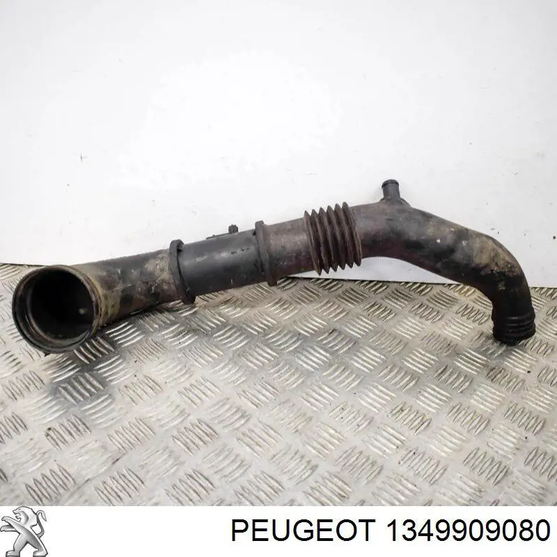 Cano derivado de ar, saída de filtro de ar Fiat/Alfa/Lancia 1369007080