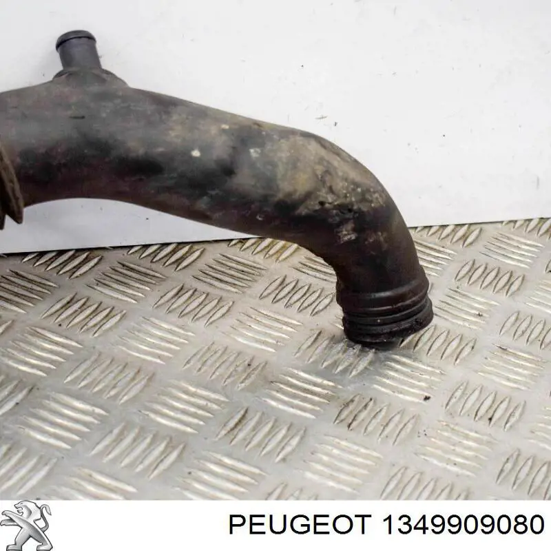 Cano derivado de ar, saída de filtro de ar Fiat/Alfa/Lancia 1369007080 preço, a partir de 63,10 USD