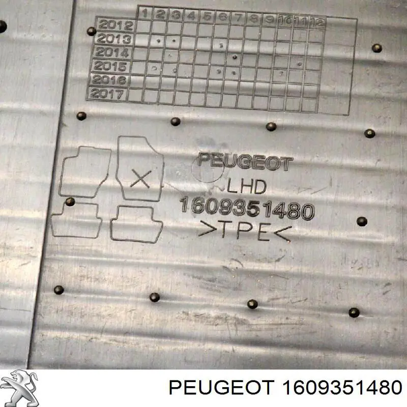 Tapetes dianteiros + traseiros, kit 1609351480 Peugeot/Citroen