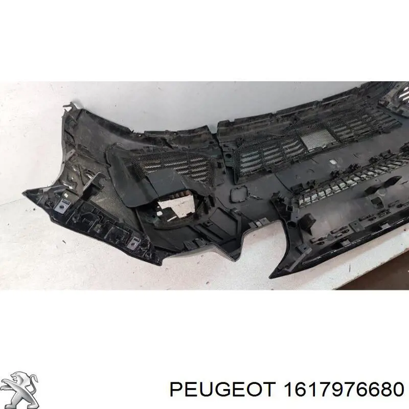 Compre 1617976680 Peugeot/Citroen Pára-choque dianteiro