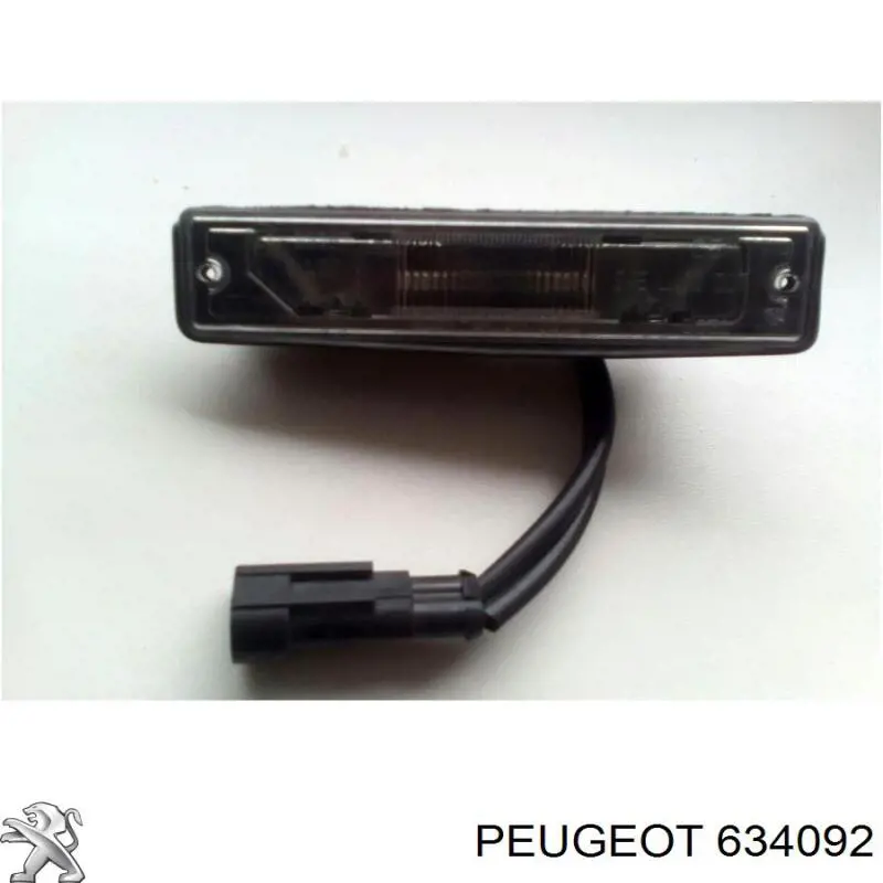 Lanterna da luz de fundo de matrícula traseira 1303845080 Fiat/Alfa/Lancia