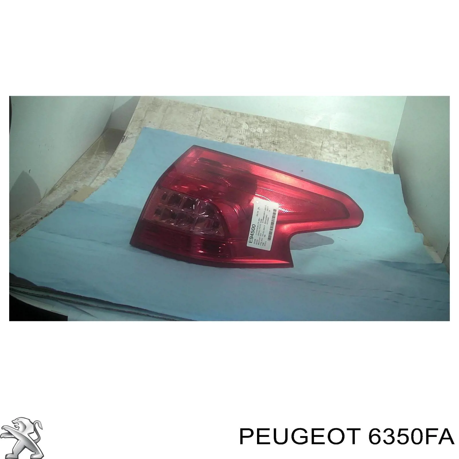 6350FA Peugeot/Citroen Lanterna traseira direita externa