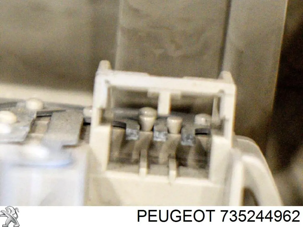 Compre 735244962 Peugeot/Citroen Quebra-luz de iluminação de salão (de cabina)