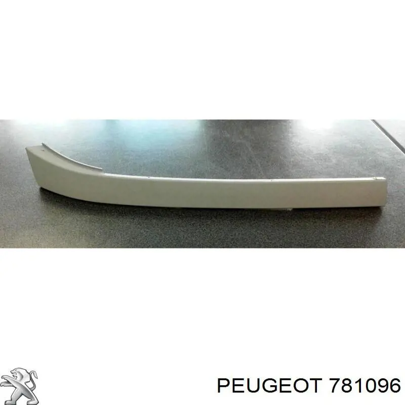 Ripa (placa sobreposta) da luz direita Peugeot/Citroen 781096 preço, a partir de 8,92 USD