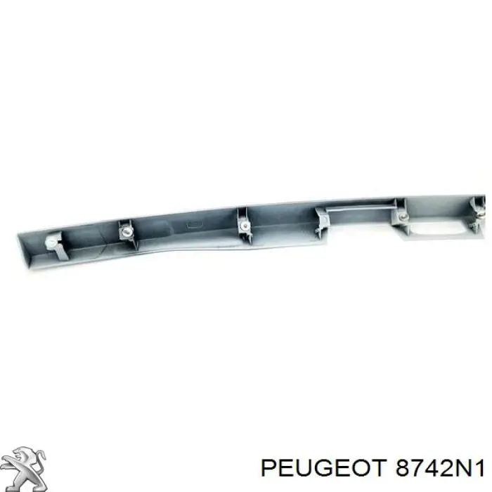 8742N1 Peugeot/Citroen Moldura da porta traseira (de 3º/5º bagageiro)
