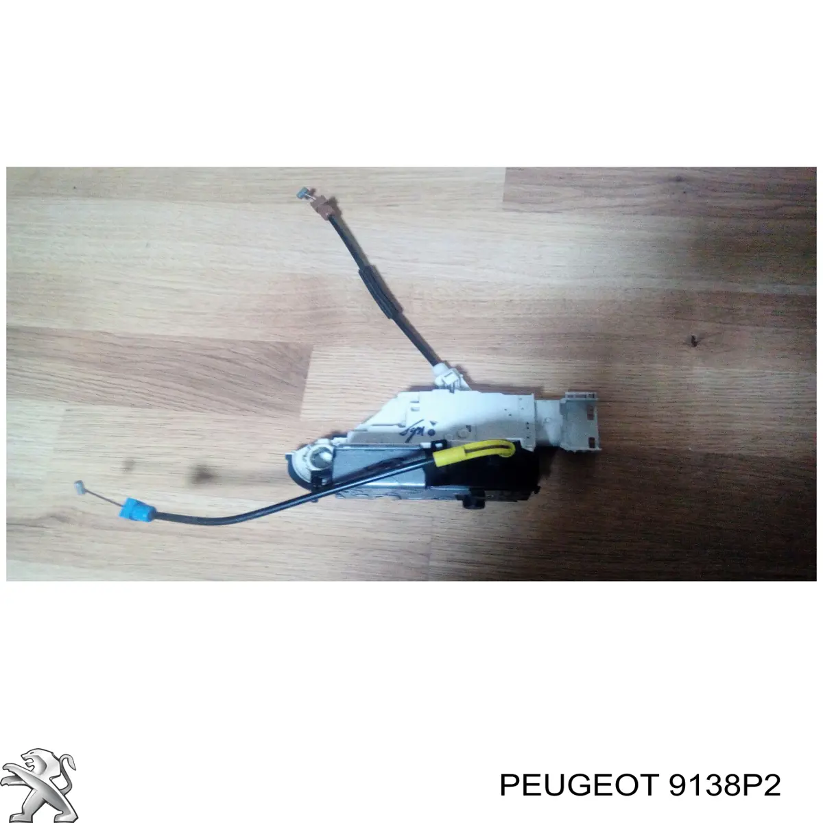 9138P2 Peugeot/Citroen Fecho da porta traseira direita batente
