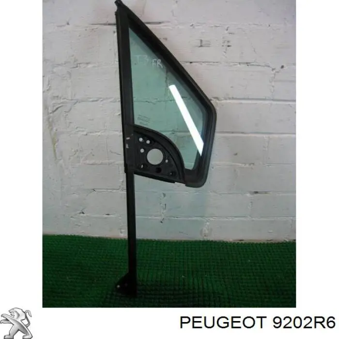 Compre 9202R6 Peugeot/Citroen Vidro de janelo da porta dianteira direita