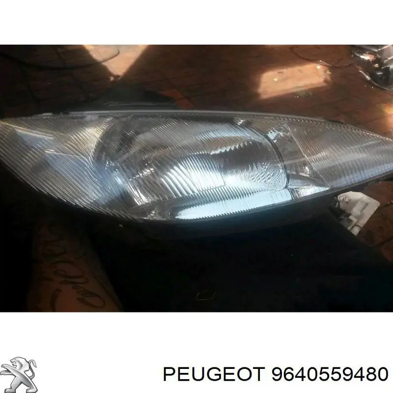 Luz direita Peugeot/Citroen 9640559480 preço, a partir de 57,99 USD