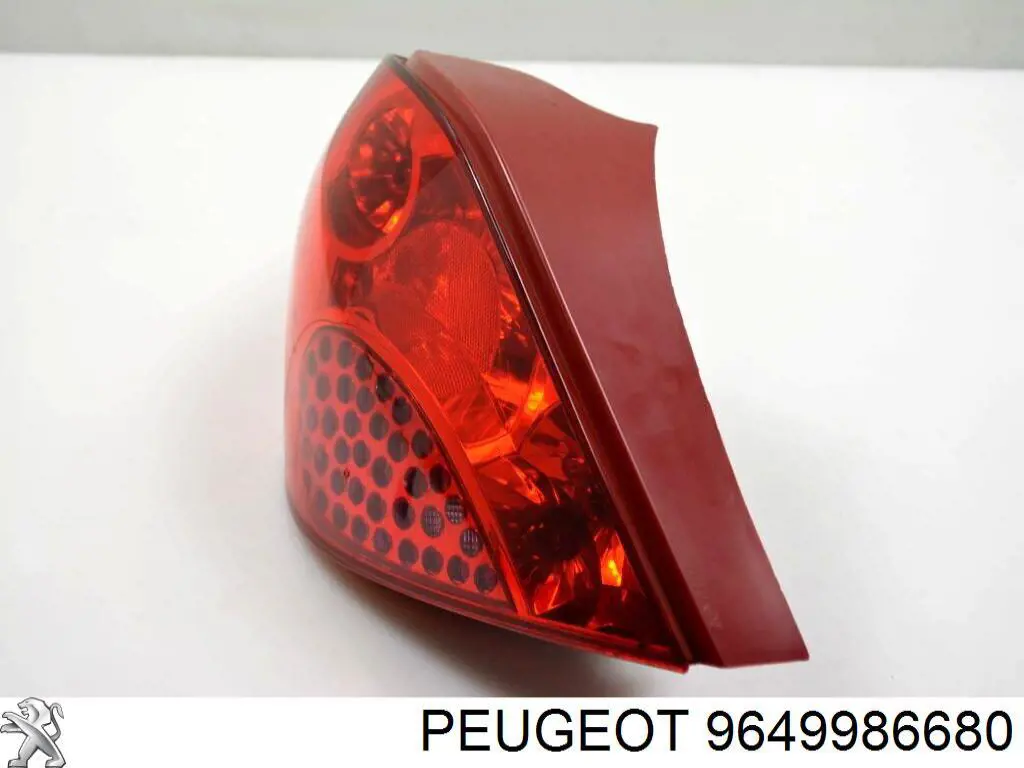 Lanterna traseira esquerda Peugeot/Citroen 9649986680 preço, a partir de 57,89 USD