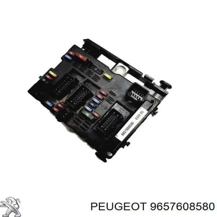Unidade traseira do salão de dispositivos de segurança Fiat/Alfa/Lancia 9657608580 preço, a partir de 98,75 USD