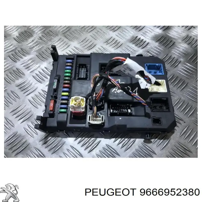 Unidade de dispositivos de segurança Peugeot/Citroen 9666952380 preço, a partir de 98,75 USD