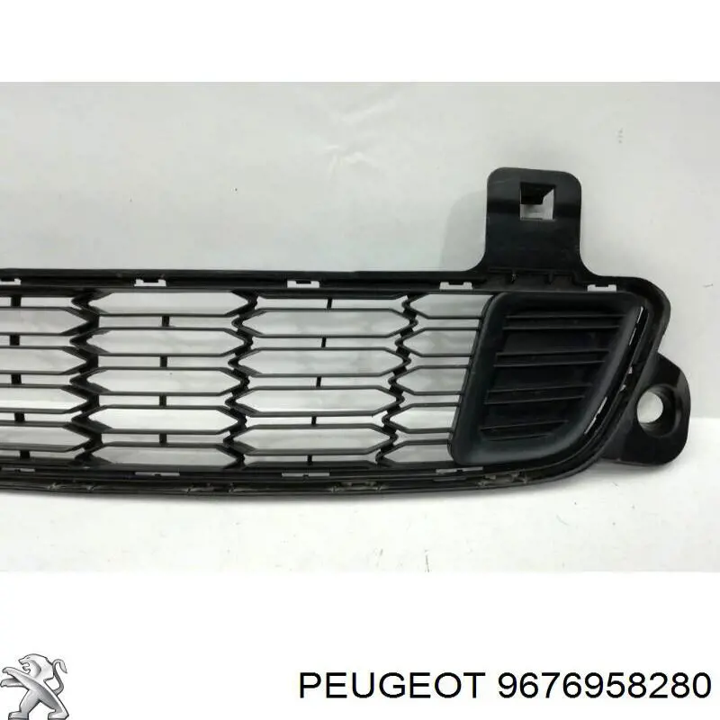 Grelha do pára-choque dianteiro Peugeot/Citroen 9676958280 preço, a partir de 23,81 USD