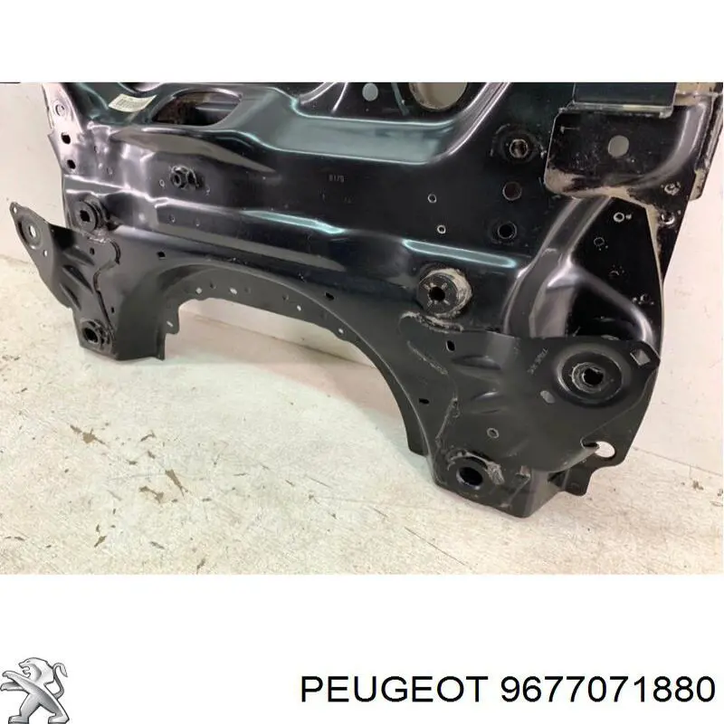 9677071880 Peugeot/Citroen Viga de suspensão dianteira (plataforma veicular)