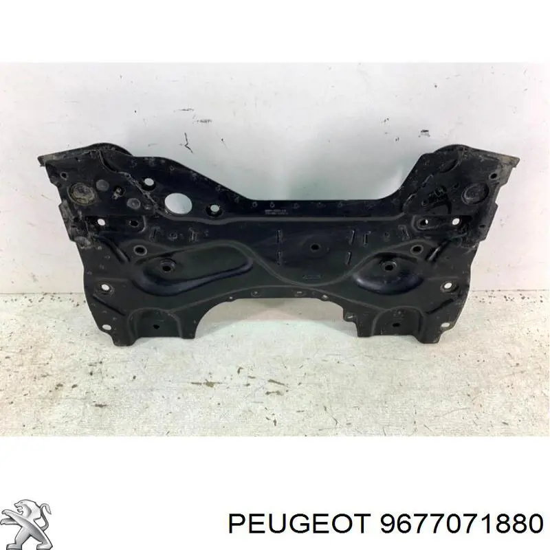 Viga de suspensão dianteira (plataforma veicular) Peugeot/Citroen 9677071880