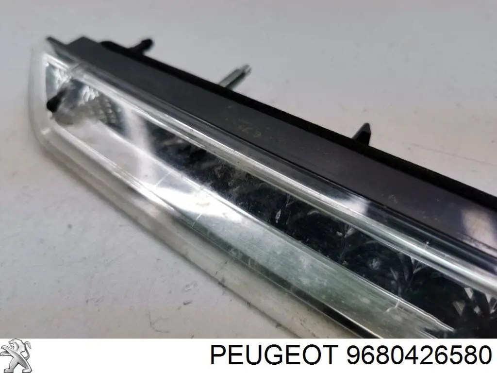 Sinal de parada traseiro adicional Peugeot/Citroen 9680426580 preço, a partir de 59,59 USD