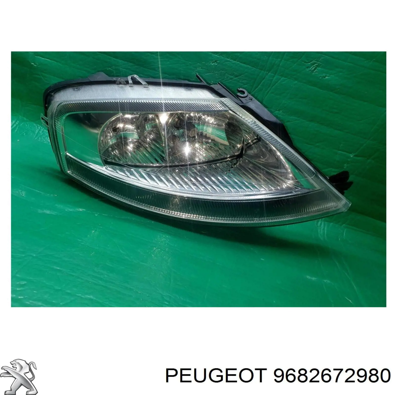 Compre 9682672980 Peugeot/Citroen Luz direita