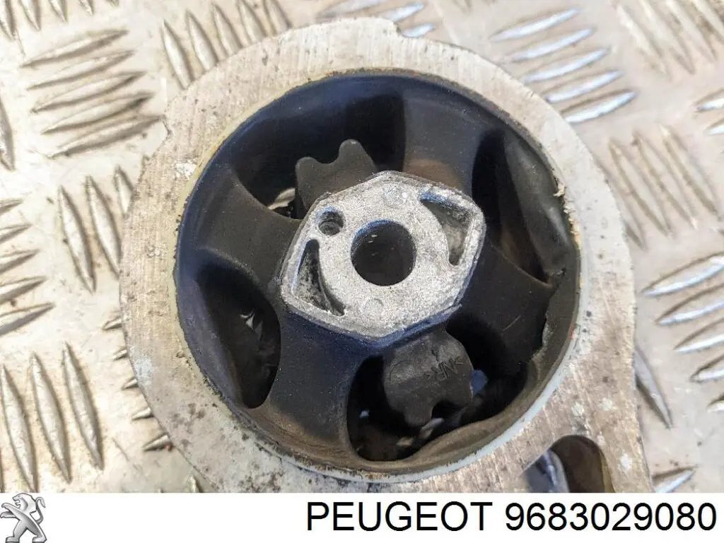 Coxim (suporte) traseiro de motor Peugeot/Citroen 9683029080 preço, a partir de 54,58 USD