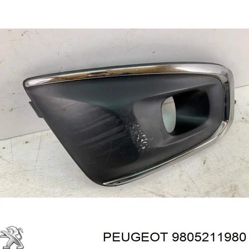Compre 9805211980 Peugeot/Citroen Tampão (grelha) das luzes de nevoeiro do pára-choque dianteiro direito