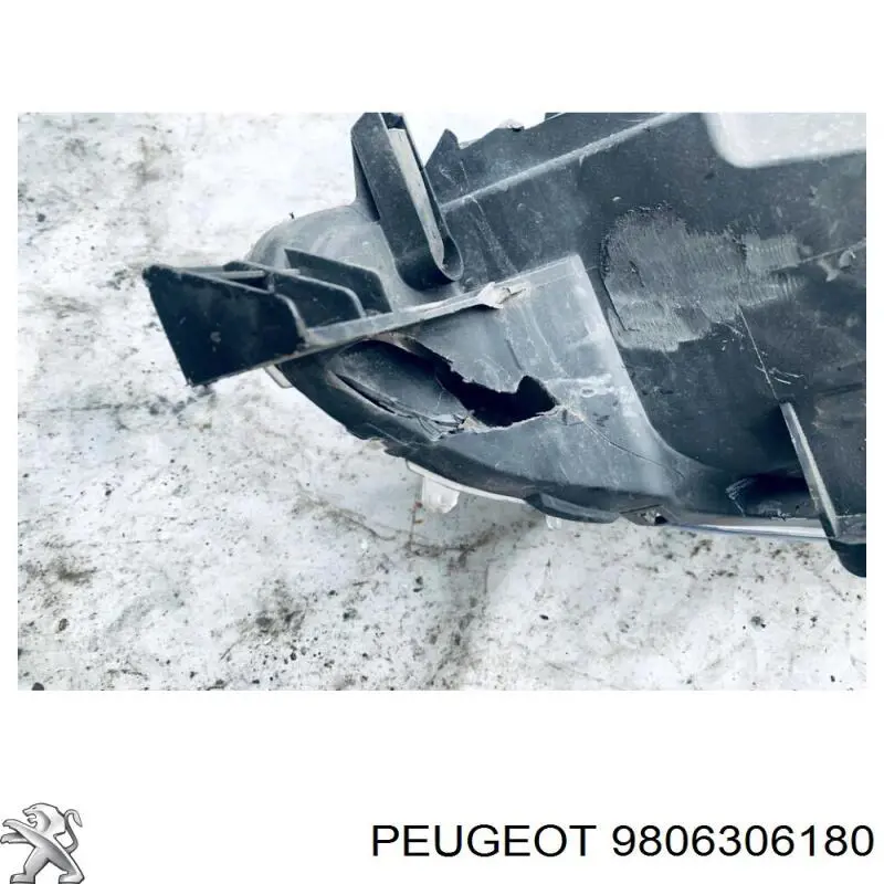 Luz esquerda Peugeot/Citroen 9806306180 preço, a partir de 172,26 USD