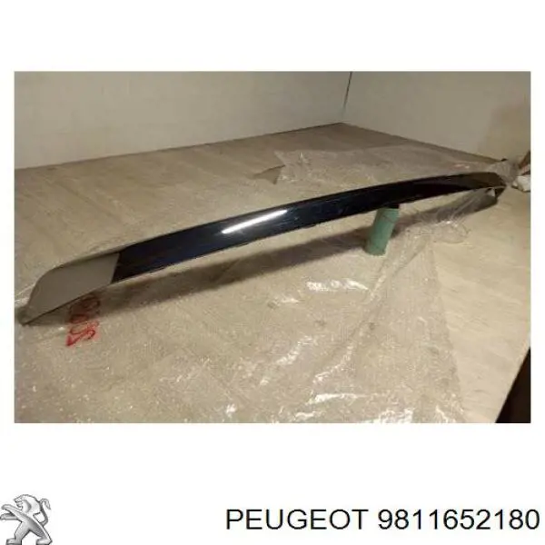 Moldura central do pára-choque traseiro Peugeot/Citroen 9811652180