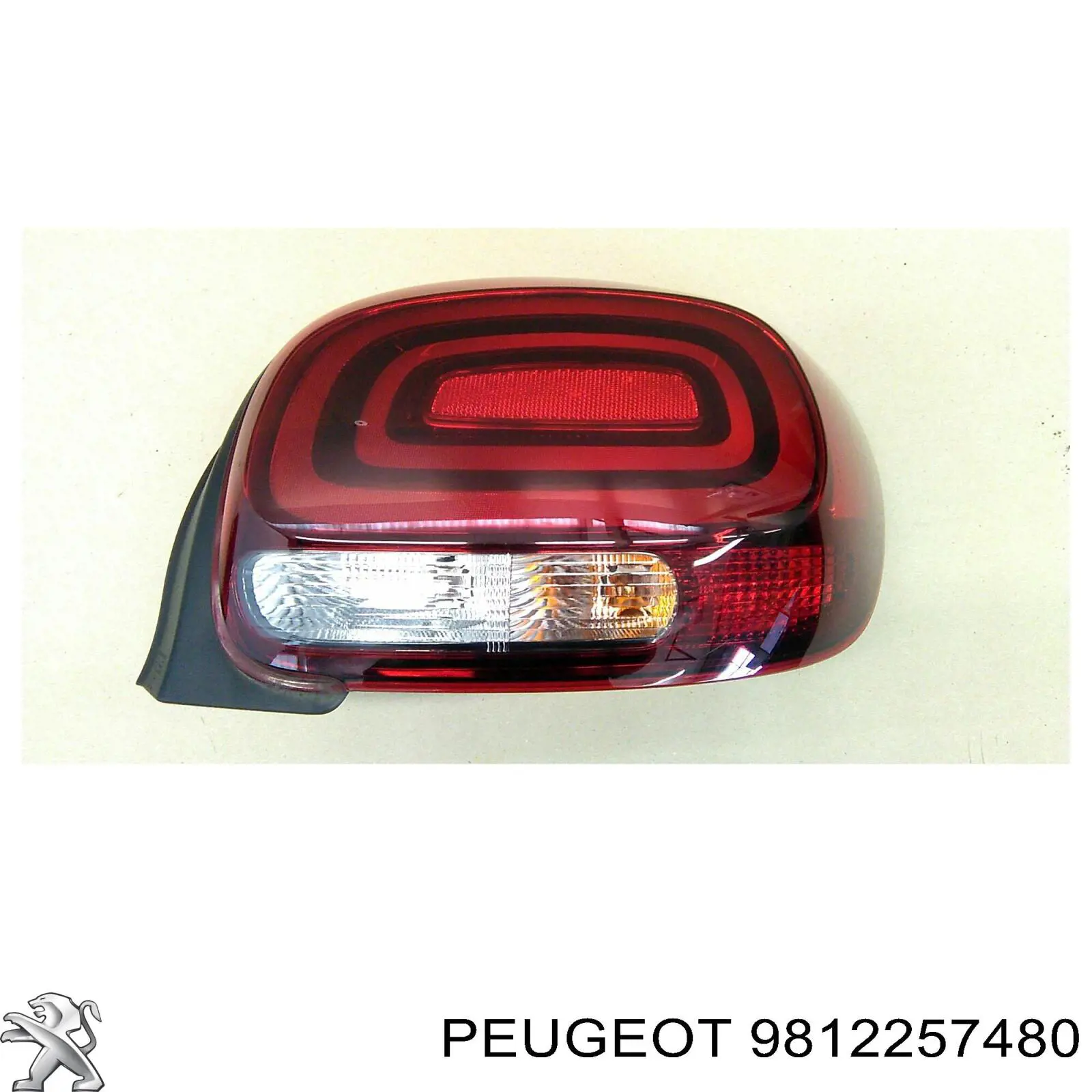 Compre 9812257480 Peugeot/Citroen Lanterna traseira direita