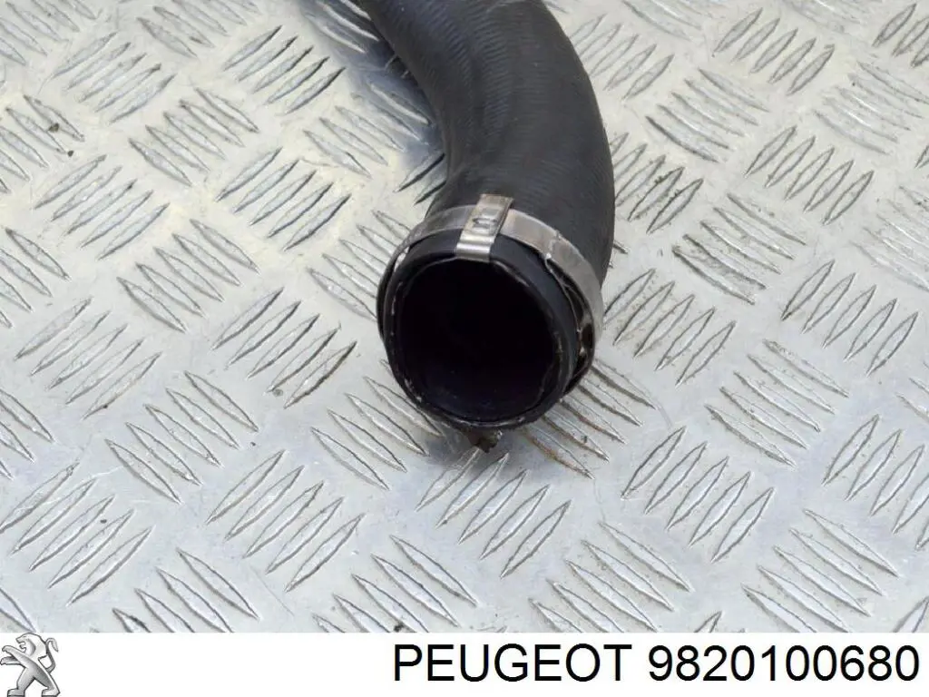 Mangueira (cano derivado) de intercooler Peugeot/Citroen 9820100680