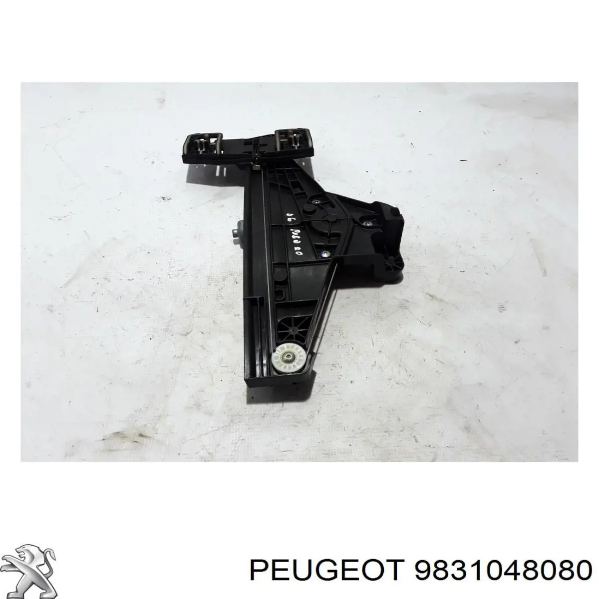Porta traseira direita Peugeot/Citroen 9831048080 preço, a partir de 704,85 USD