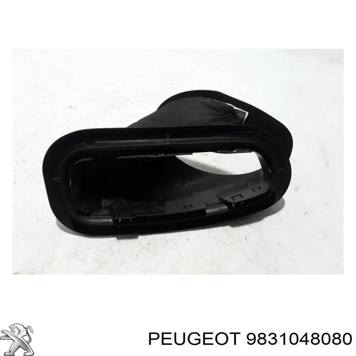 Porta traseira direita 9831048080 Peugeot/Citroen