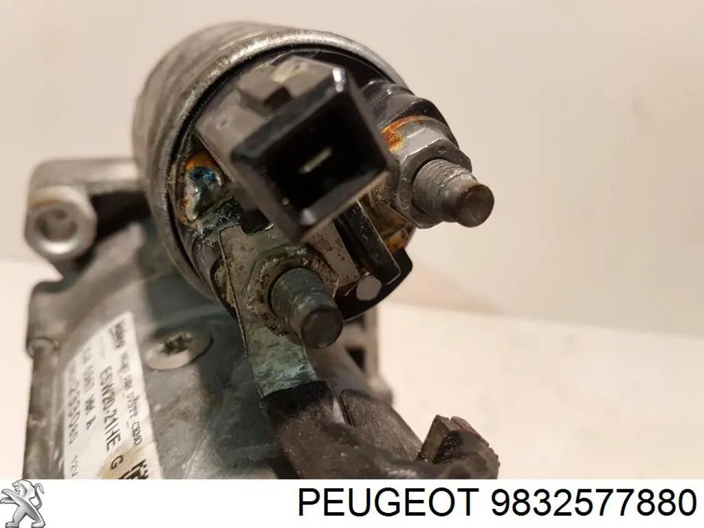 Motor de arranco Peugeot/Citroen 9832577880 preço, a partir de 52,78 USD