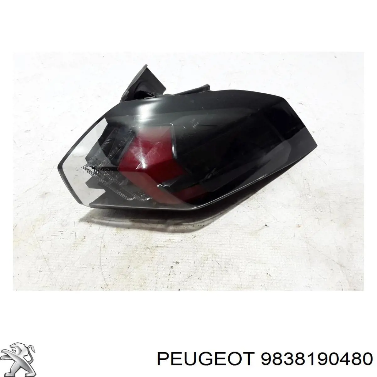 Compre 9838190480 Peugeot/Citroen Lanterna traseira direita externa