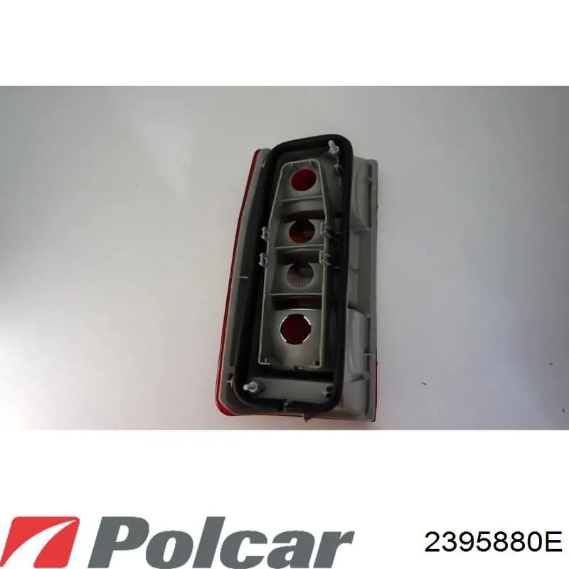 Lanterna traseira direita 2395880E Polcar