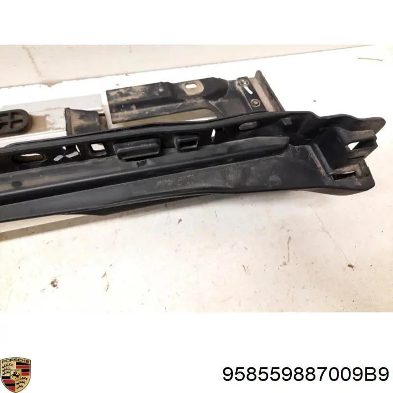  958559887009B9 Porsche