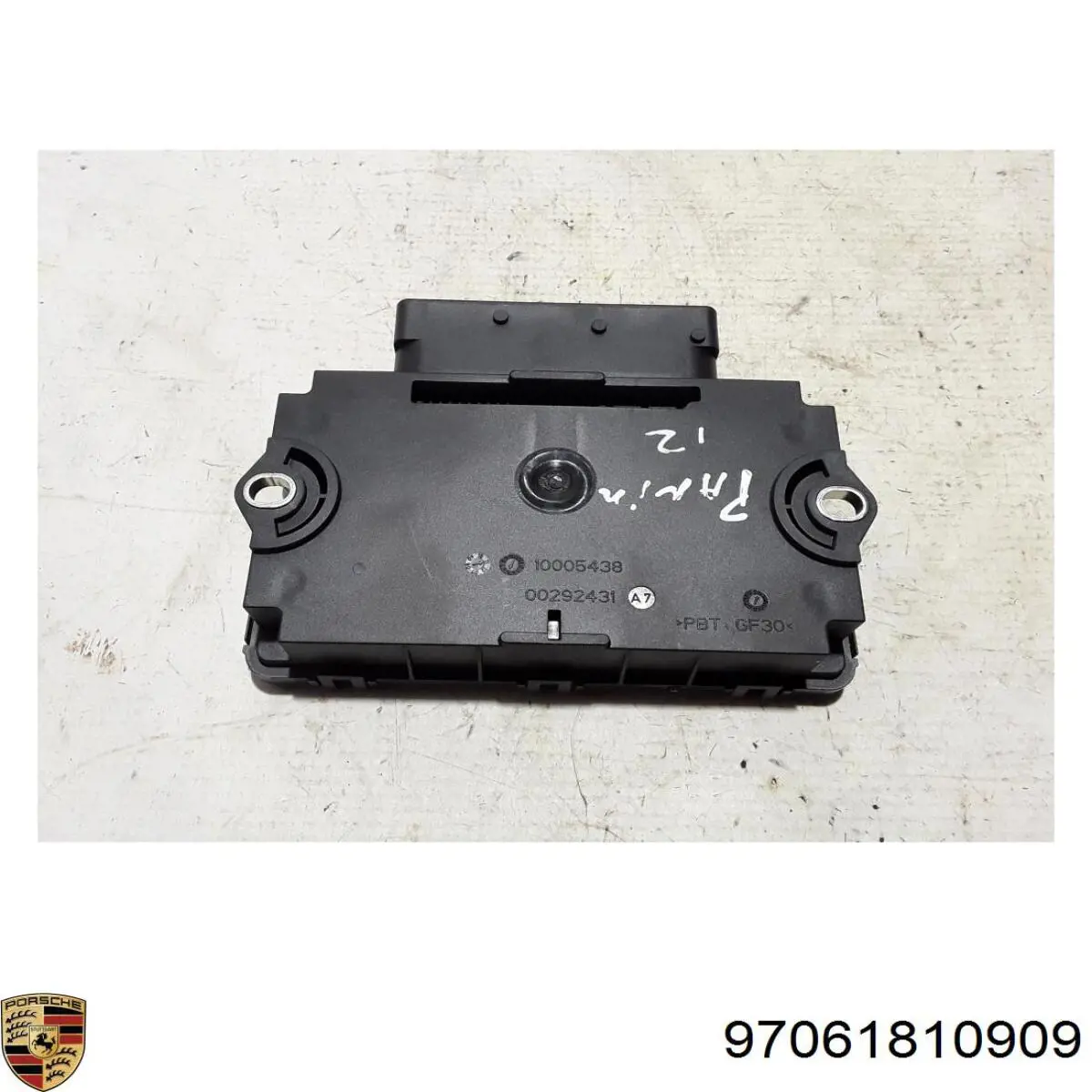 97061810909 Porsche 